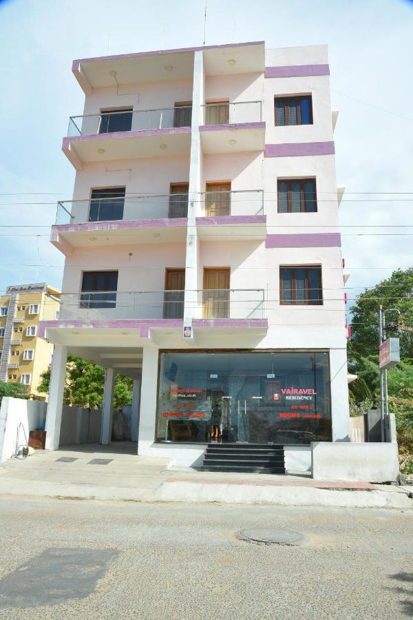 Thiruchendur Stayz Vairavel Residency Tiruchchendūr 외부 사진